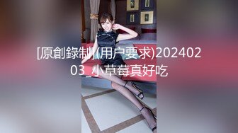 《极品CP魔手外购》国内某饭店女洗手间高清全景近景偸拍 超多美少女美少妇方便逼脸同框赏脸赏逼原版4K画质 (7)