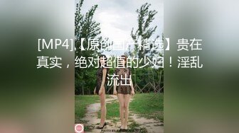 给哥哥穿着牛仔裤吹