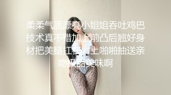 老婆非得要给狼友们看她大屁股