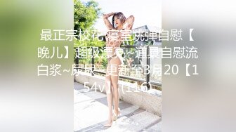 黑丝熟女翘着屁股趴在床上求操