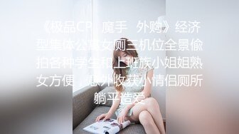 非常可爱的小姑娘