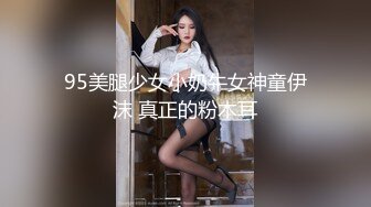 甜美乖巧美少女！强烈要求小秀一波！脱下内裤自摸骚穴，揉搓娇喘呻吟诱惑，多毛小穴超紧致