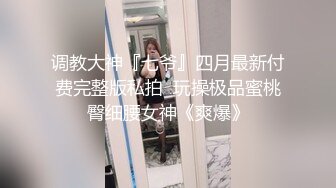 [MP4]马尾少妇两男一女激情啪啪，跪着口交舔弄前后一起抽插猛操呻吟娇喘