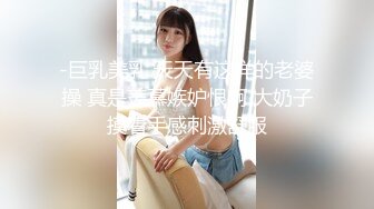 [MP4]小哥和好友一块3P个颜值和身材都不错的美女一边干一边开着手电照