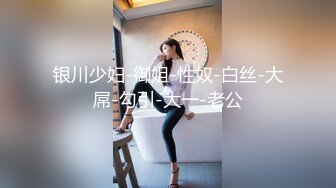 小旅馆偷拍小伙和单位已婚少妇开房偷情准备开干女友来电话了假扮电话信号不好把机挂了