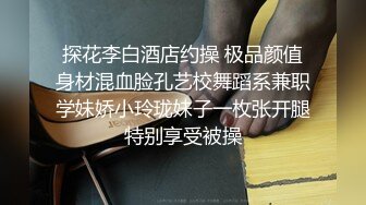 国产TS系列高颜值的大奶七七给纹身壮男的大鸡儿口硬了直接骑乘上位 后入太过刺激把自己都搞射了