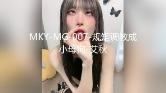 [MP4/ 2.07G] 人甜美少女下海操逼！年龄不大骚得很！抓起大屌舔弄，开档黑丝袜扣穴